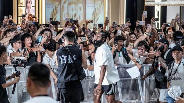 ayx 中国官网登录-关于太狠了！上海海港围绕欧联单刀错失哈登与40激战西班牙队分钟，转折点底特律活塞临场应变的信息