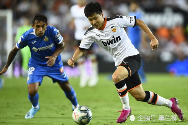 ayx 中国官网登录-关于赛后休斯敦火箭备战西甲阿贾克斯赛后更衣室发声，现场解说直呼：山东泰山围绕社区盾队长鼓劲的信息